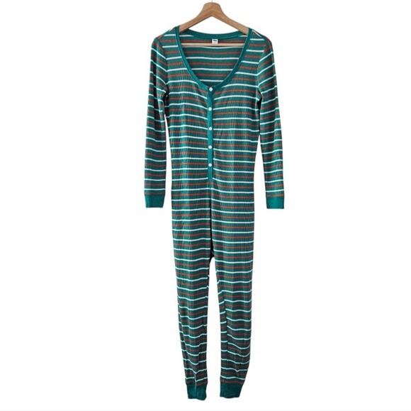 Old Navy Green Stripe Christmas Holiday Elf Onesie Longjohn Pajamas - Picture 1 of 5